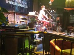 -胡桃里乐队酒馆(鎏嘉码头店)