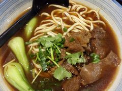 台湾果蔬红烧牛肉面-芒果爆爆(东海缤纷店)