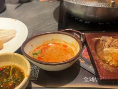 -牛YO寿喜烧·铁板烧和牛火锅自助(市府恒隆店)
