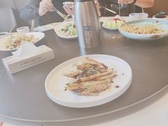 -五谷丰登农家院·地道胶东菜·海鲜烧烤(威海店)
