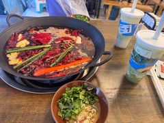 -黄潇洒老火锅(九眼桥宏济巷店)