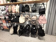 -lululemon(新天地店)