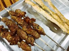羊肉串-老红桥炸灌肠牛肚锅烧烤(定福庄店)