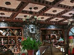 -凯撒城堡西餐厅(颐和国际店)