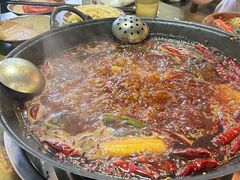-黄潇洒老火锅(九眼桥宏济巷店)