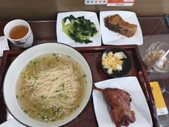 -百年老字号·观振兴蟹黄面·三虾面·苏式面(观前街富仁坊巷店)