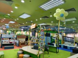 -莫莉幻想儿童乐园(北京金隅嘉品店)