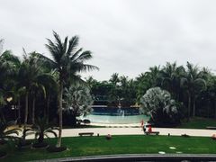 -三亚湾海居铂尔曼度假酒店