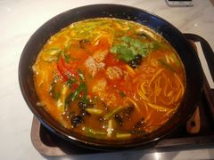 番茄牛腩米线-蒙小妹骨汤饭.米线(新光路店)
