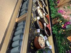 -釜御山海鲜烤肉火锅自助(新城市中心店)