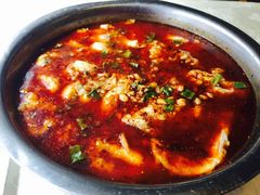 -金良酸菜鱼(宁海路总店)
