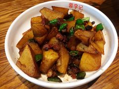 -蓉李记成都名小吃(太原龙湖万达店)