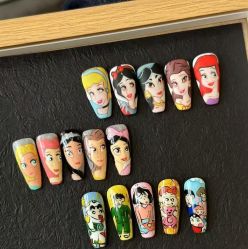 -小乐化妆美甲半永久培训学校