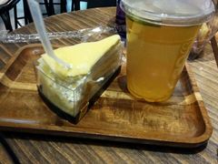 -万利隆·活力烘焙(人民路店)