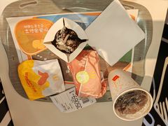 -麦当劳(外高桥DT店)