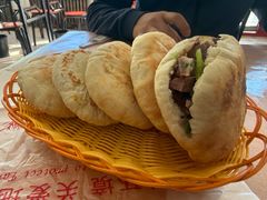 火勺加肘子肉-舌尖上的老贾火勺