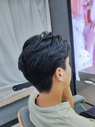 -藤野造型烫发染发