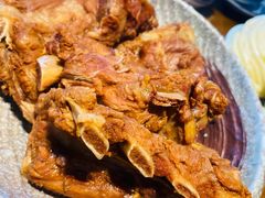 特色大铁锅烀腔骨-95号酱骨·一块豆腐(展春园西路店)