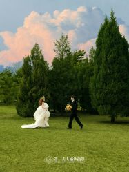 -第一夫人婚纱摄影(南京店)