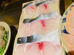 巴沙鱼-小龙坎老火锅(鹤伴一路店)