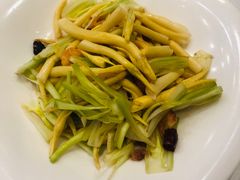 -老船夫婚宴婚庆会馆(延吉路店)