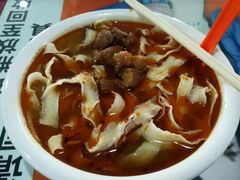 牛肉刀削面-武汉大学工学部一食堂