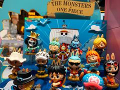 -泡泡玛特POPMART(上海环球港店)