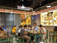 -黑白电视长沙小吃(悦汇城店)