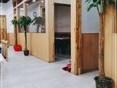 -江城燕子大排档(江汉路步行街店)