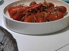 -茸梅路右拐龙虾-农家菜(松江店)