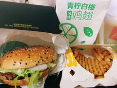 北美安格斯厚牛肉堡-麦当劳(望京国际商业中心店)