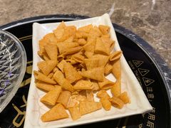 -三人行骨头王火锅(长寿店)