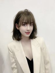 -变画·发型STUDIO