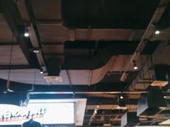 大堂-亚马逊环球美食百汇(新城吾悦广场店)