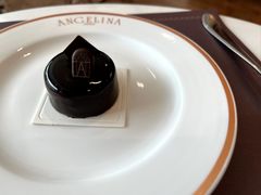 -Angelina安吉丽娜(恒隆广场店)