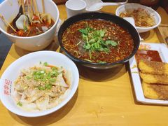 -蓉李记成都名小吃(二七万达店)