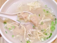 鲜肉小馄饨-东泰祥生煎馆(重庆北路店)