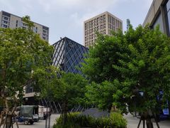 小区环境-广州绿地中央广场