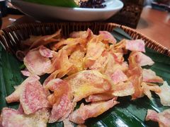 丽江紫洋芋-老滇山寨•云南特色菜•地方菜•民族风情歌舞表演(金碧店)
