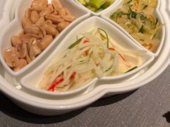 -左庭右院鲜牛肉火锅黑金店(陆家嘴中心店)