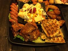 -暖食光·台式家庭餐厅·生日主题店(万达店)