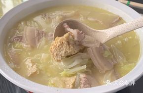 Stewed Pork Belly with Chinese Cabbage and Frozen Tofu