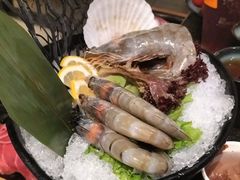 -湊湊火锅·茶憩(恒隆广场店)