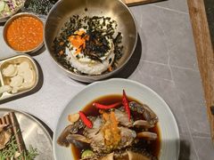 -草家酱蟹炭火烤肉店(珲春南路一店)