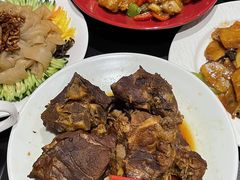 -红东阁东北菜烤肉酒馆(CROSS万象汇店)