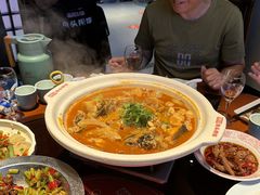 -魏铭鱼头捞饭(晋阳路店)