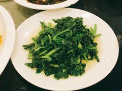 酒香豆苗-老吉士酒家(天平路店)
