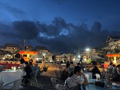 -亚龙湾希尔顿自助餐厅·海鲜·烧烤·沙滩BBQ·现场乐队