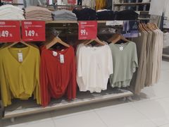 -优衣库(苏州天虹CCMall石路店)