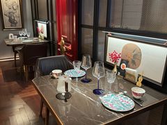 -海派悦庭·海胆烧麦·新融合菜(凯德广场店)